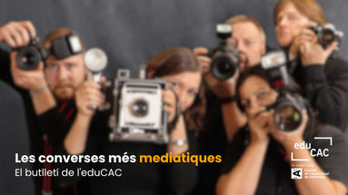 papparazzis amb càmeres de fotos