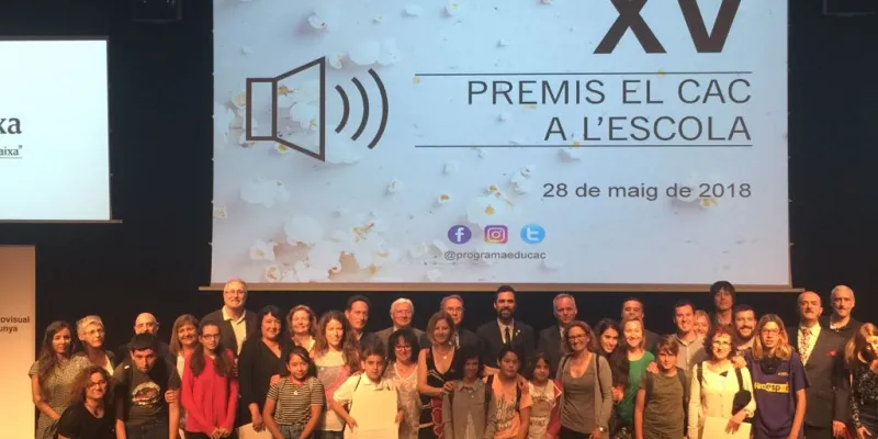 foto grup dels XV Premis el CAC a l'escola